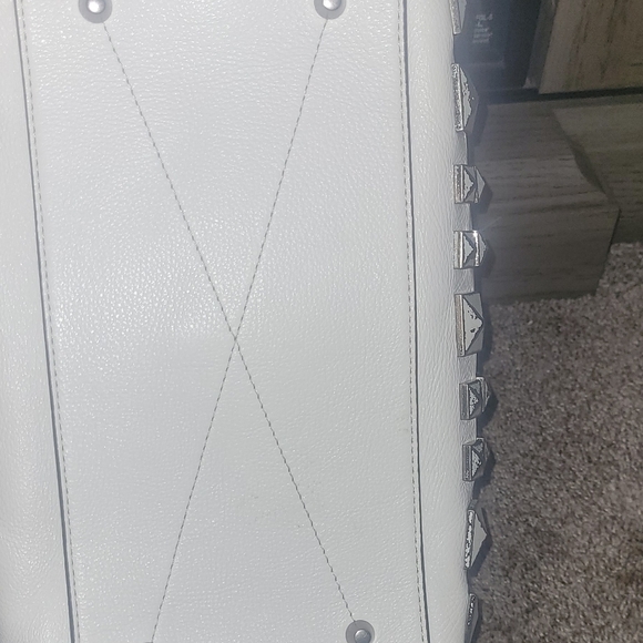 MARC JACOB'S - Picture 8 of 10